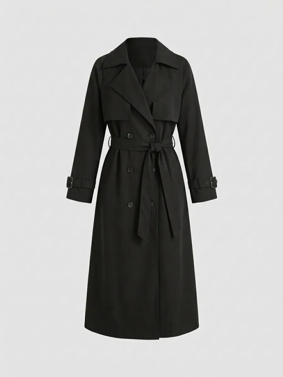 Trench long ceinturé noir, double boutonnage, pattes de manches à boucle.